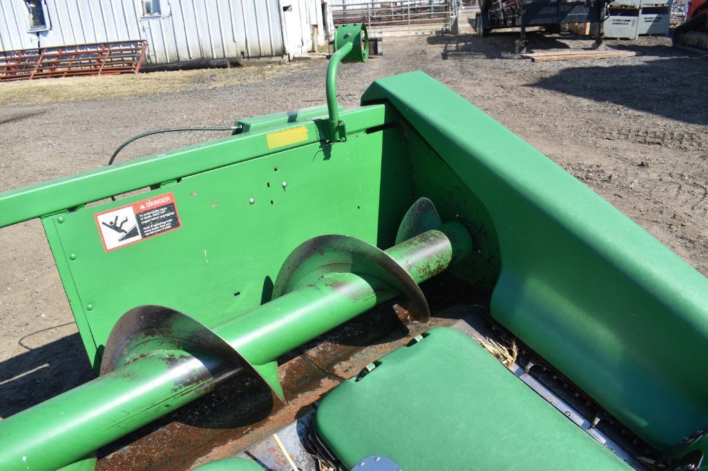 John Deere 693 6 row 30" corn head