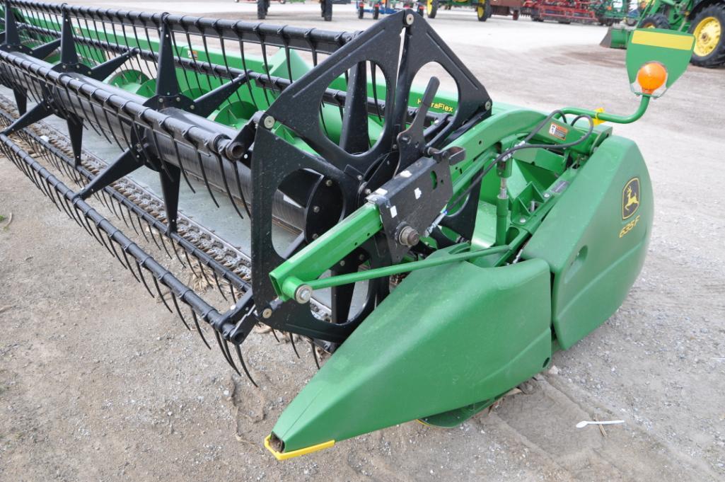 John Deere 635F 35' HydraFlex platform