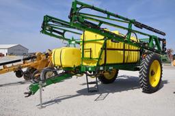 Fast 7420 pull-type sprayer