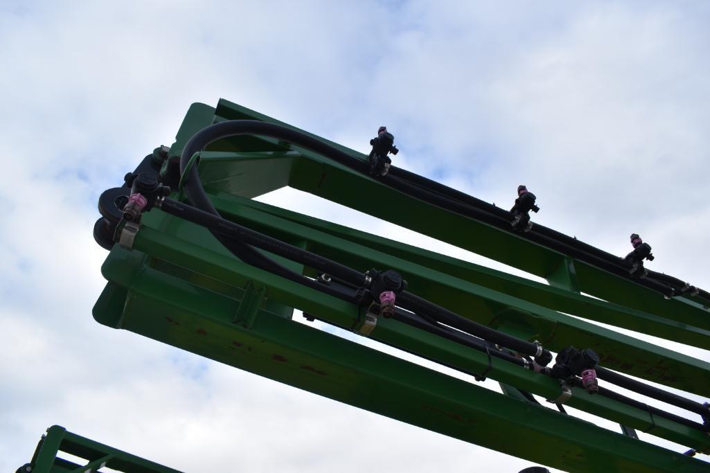 Fast 7420 pull-type sprayer