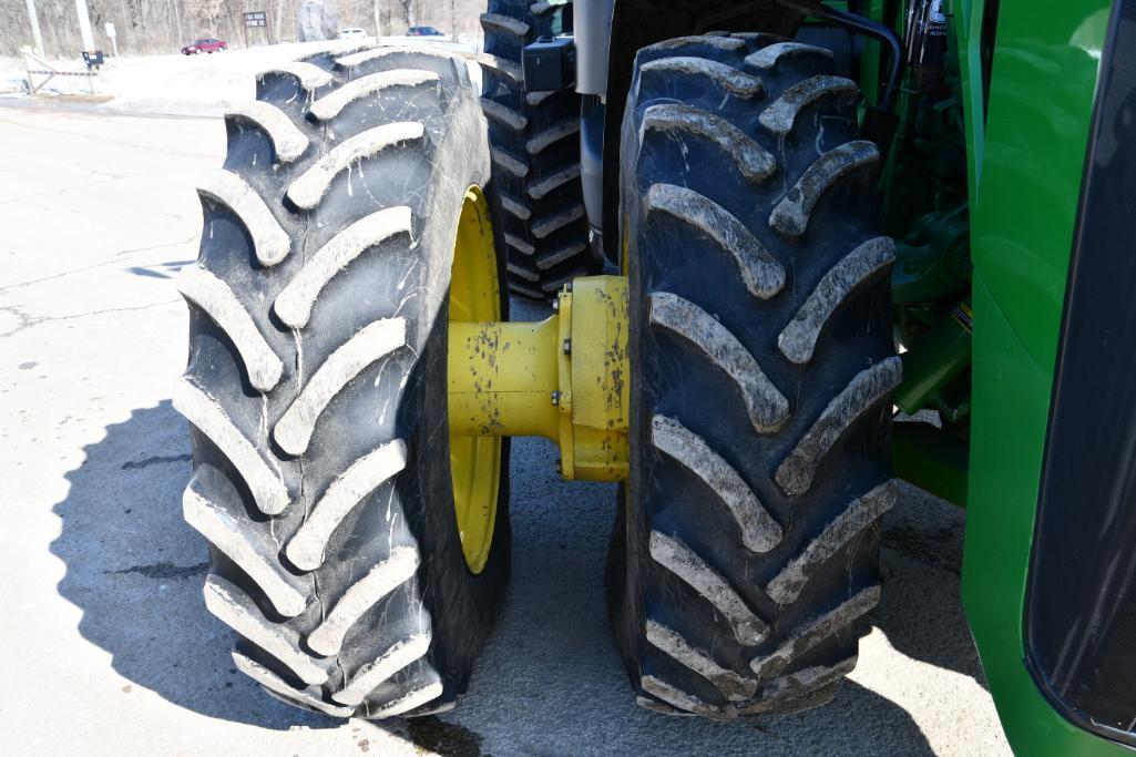 2012 John Deere 8360R MFWD tractor