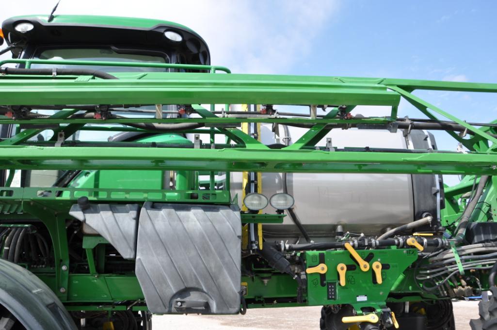 2015 John Deere R4030 self propelled sprayer