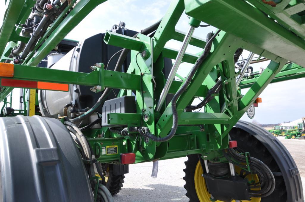 2015 John Deere R4030 self propelled sprayer