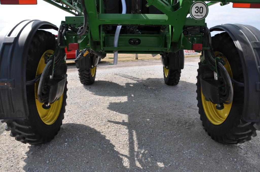 2015 John Deere R4030 self propelled sprayer