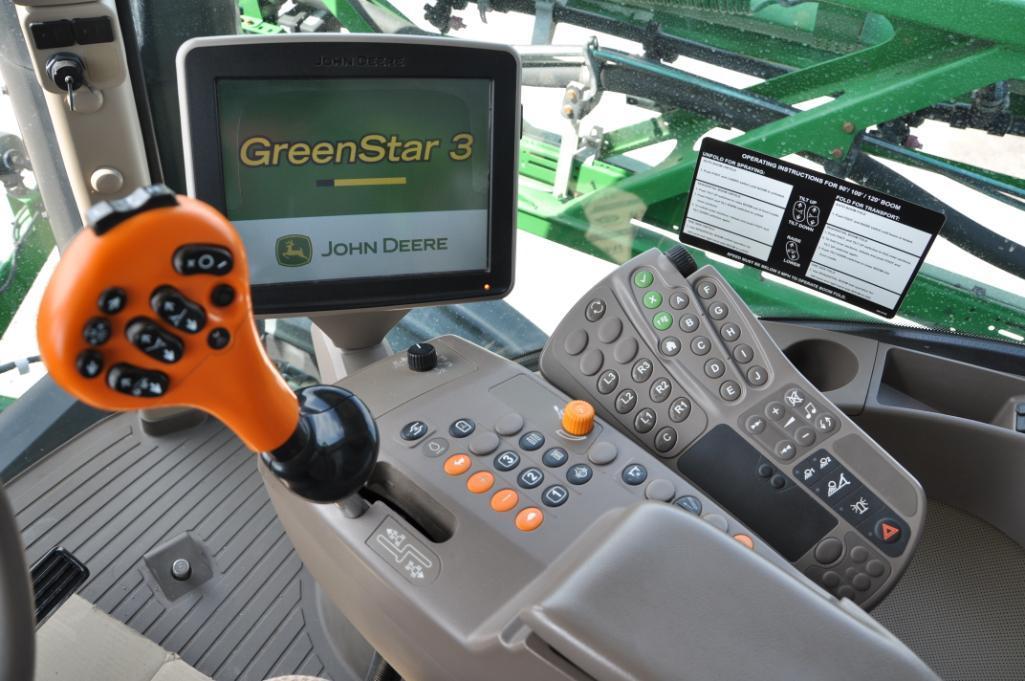 2015 John Deere R4030 self propelled sprayer
