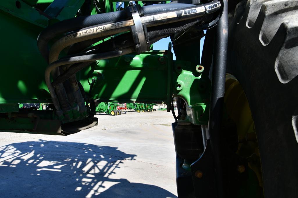 2014 John Deere 4940 self-propelled sprayer