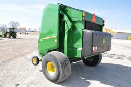 2018 John Deere 560M round baler