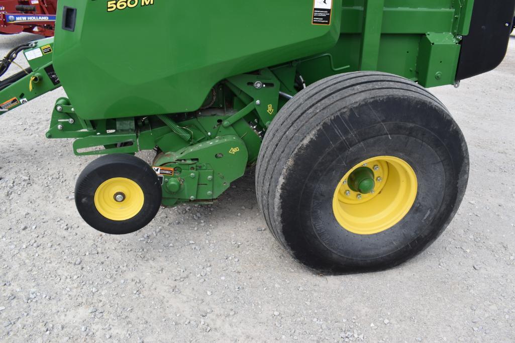 2018 John Deere 560M round baler
