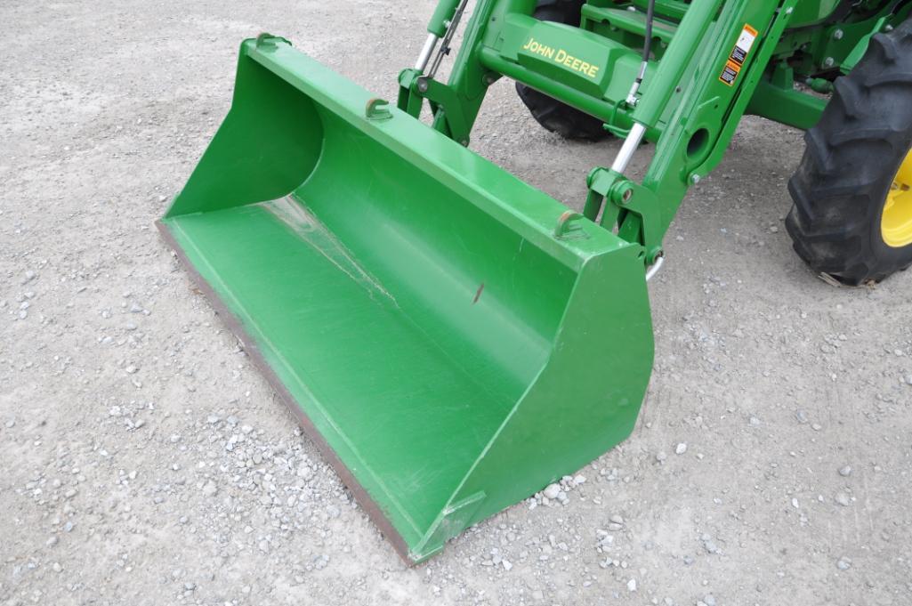 2012 John Deere 5083E MFWD tractor