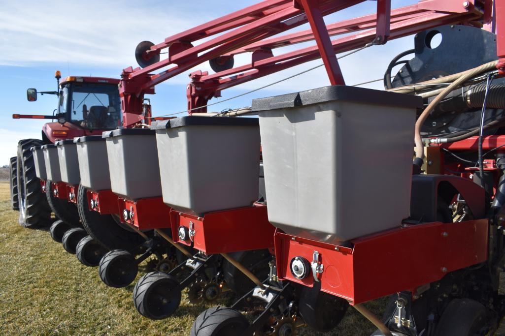 2007 Case-IH 1250 24 row 30" planter