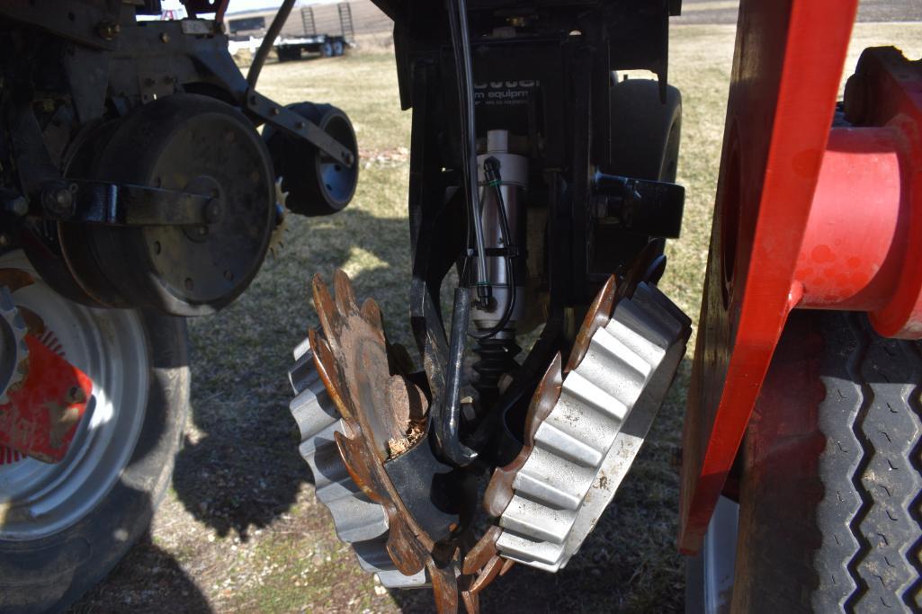 2007 Case-IH 1250 24 row 30" planter