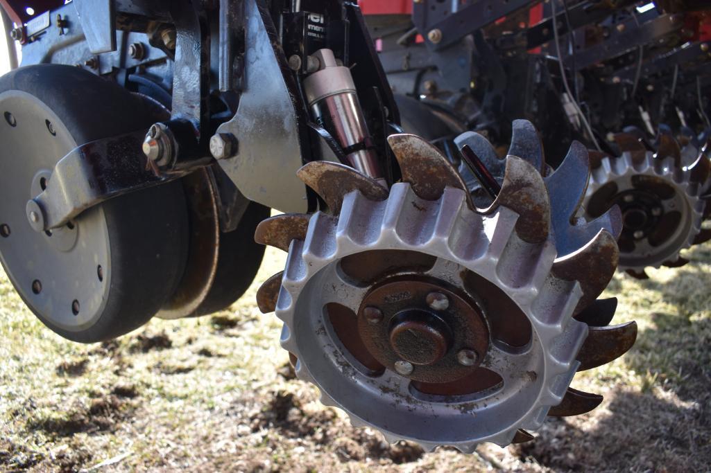 2007 Case-IH 1250 24 row 30" planter