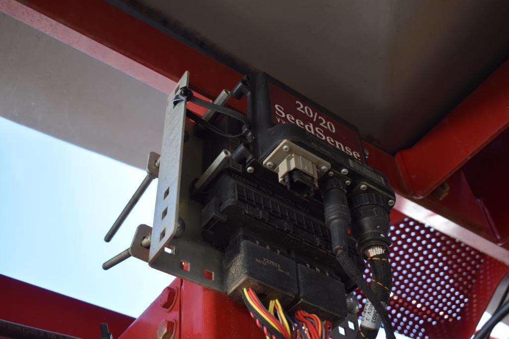 2007 Case-IH 1250 24 row 30" planter