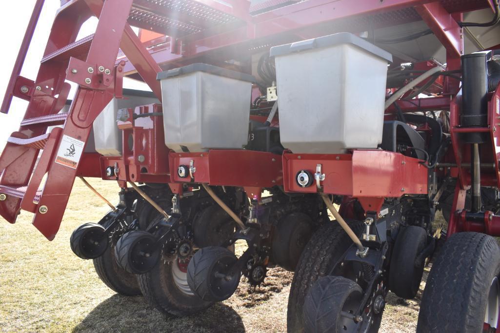 2007 Case-IH 1250 24 row 30" planter