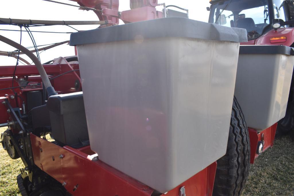 2007 Case-IH 1250 24 row 30" planter