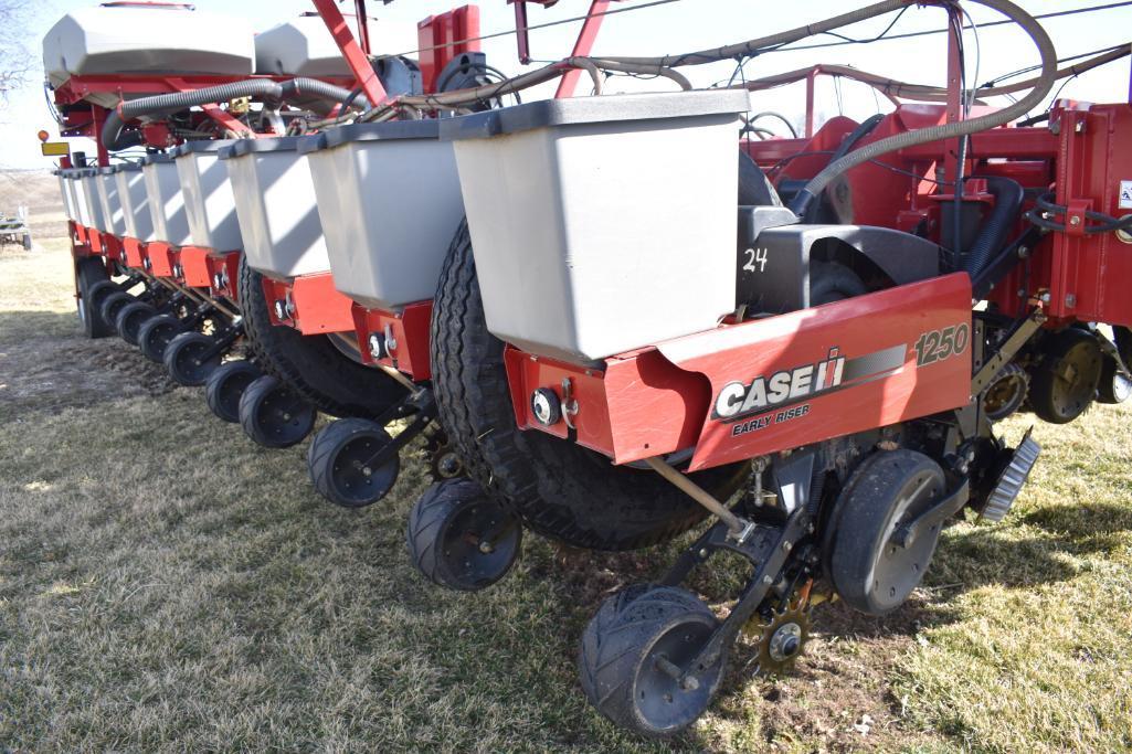 2007 Case-IH 1250 24 row 30" planter