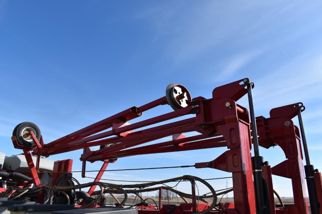2007 Case-IH 1250 24 row 30" planter