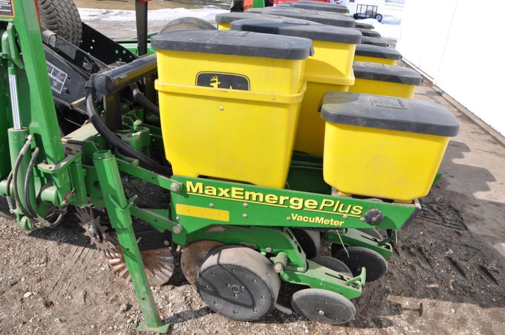 2000 John Deere 1780 6/11 planter