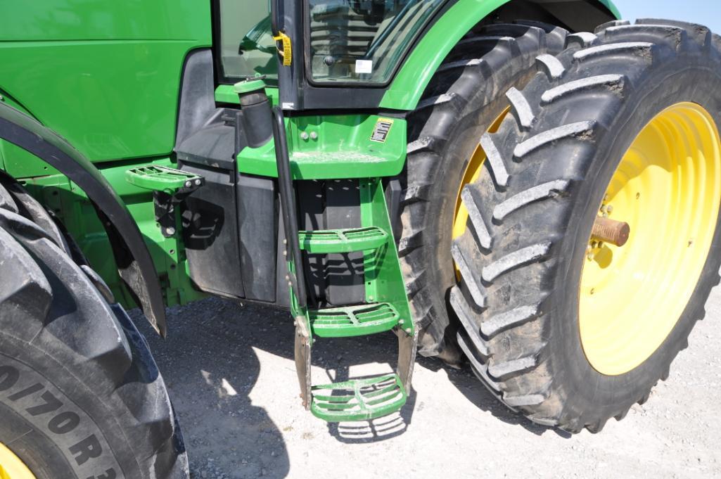 2012 John Deere 8360R MFWD tractor