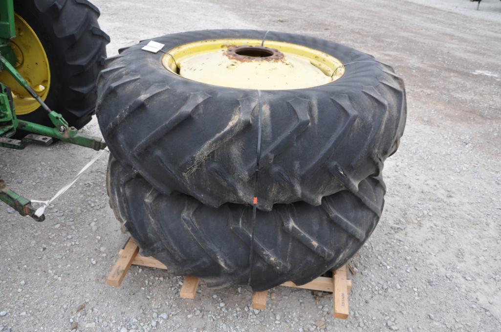 1974 John Deere 4230 2wd tractor