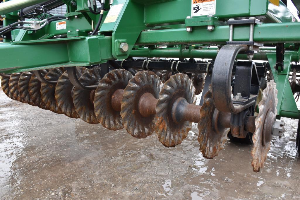 Great Plains 2400 24' "Turbo-Till" vertical tillage tool