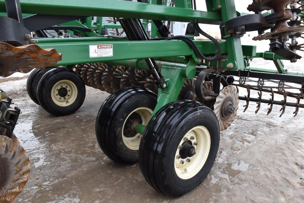 Great Plains 2400 24' "Turbo-Till" vertical tillage tool