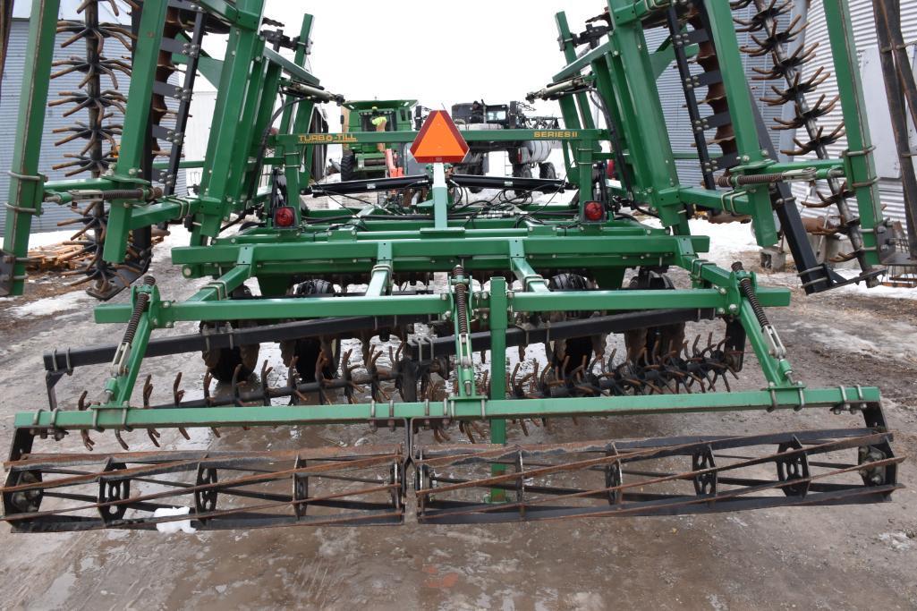 Great Plains 2400 24' "Turbo-Till" vertical tillage tool