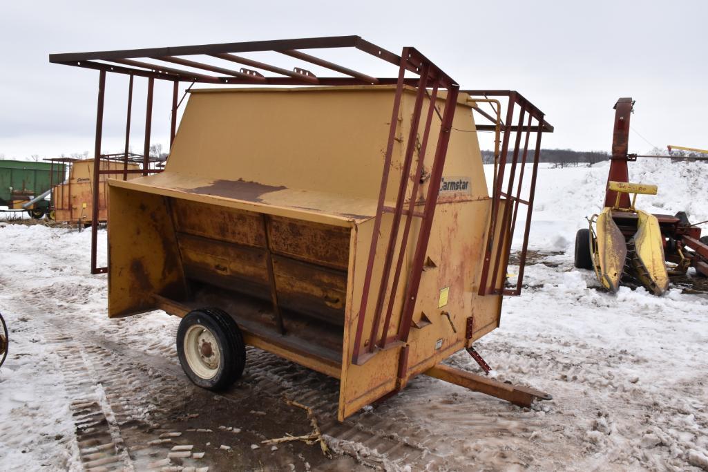 Farmstar portable cattle feeder w/ calf gates