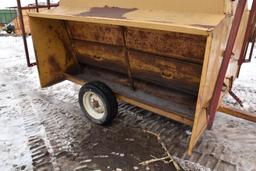 Farmstar portable cattle feeder w/ calf gates