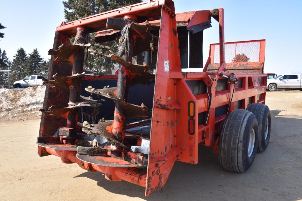 Kuhn Knight 2044 ProPush manure spreader
