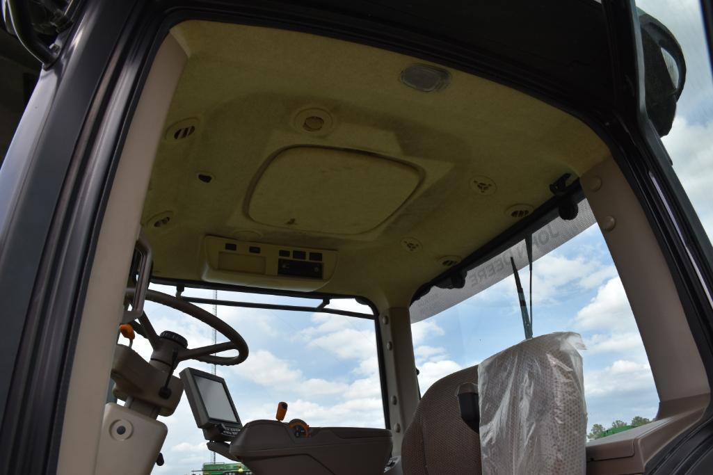 2018 John Deere 7250R MFWD tractor