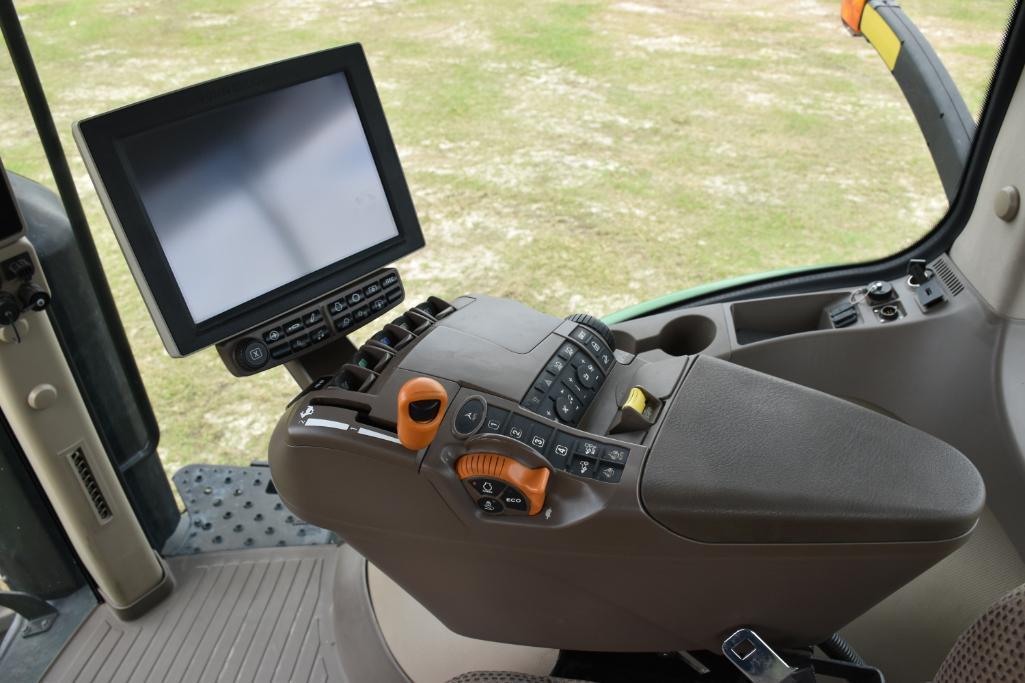2018 John Deere 7250R MFWD tractor