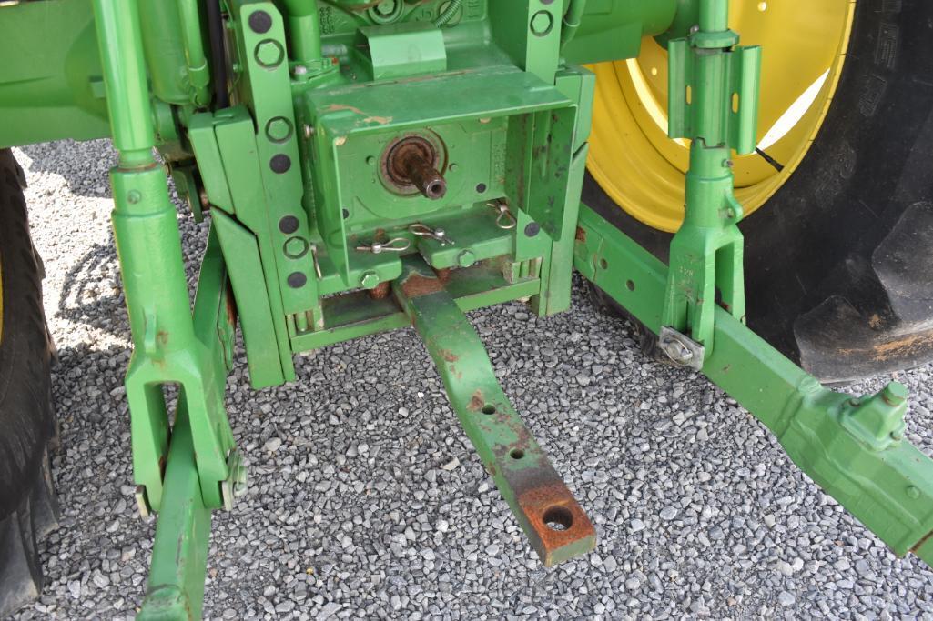 2015 John Deere 6125R MFWD tractor