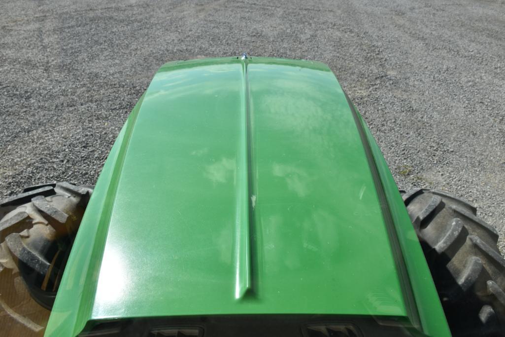 2015 John Deere 6125R MFWD tractor