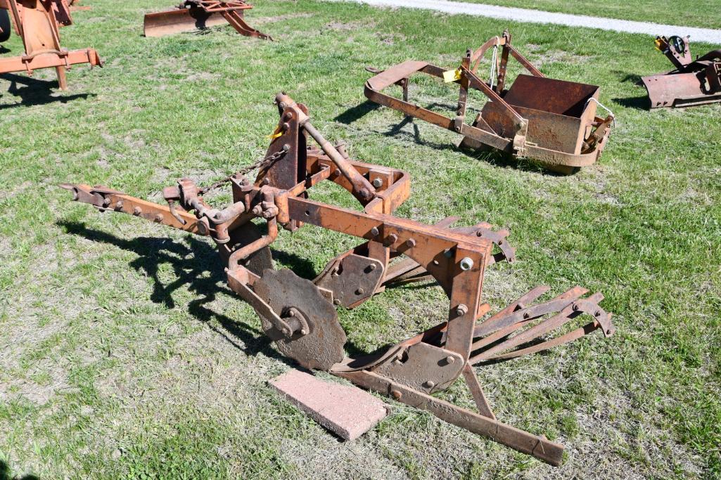 Allis Chalmers 2-14 slatted plow