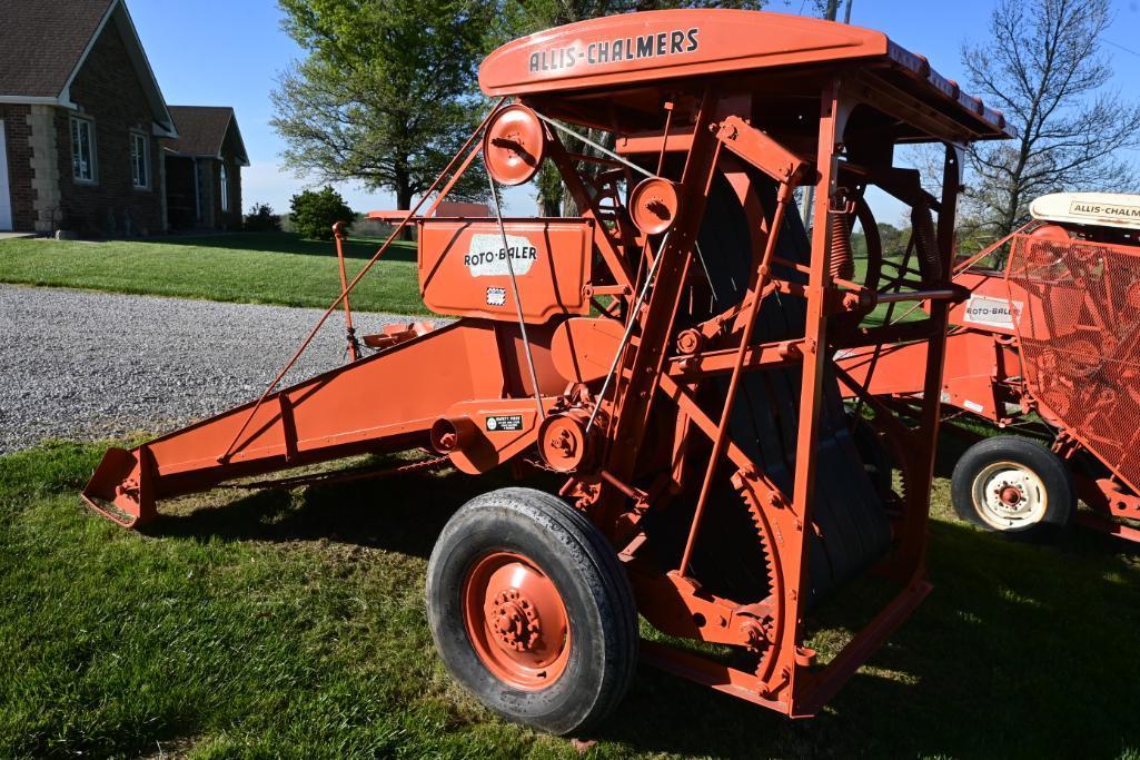 Allis-Chalmers pull-type Roto-baler