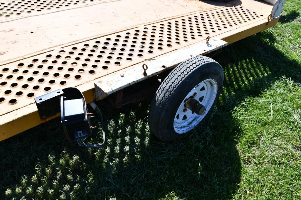 Allis-Chalmers 10' pull-type trailer