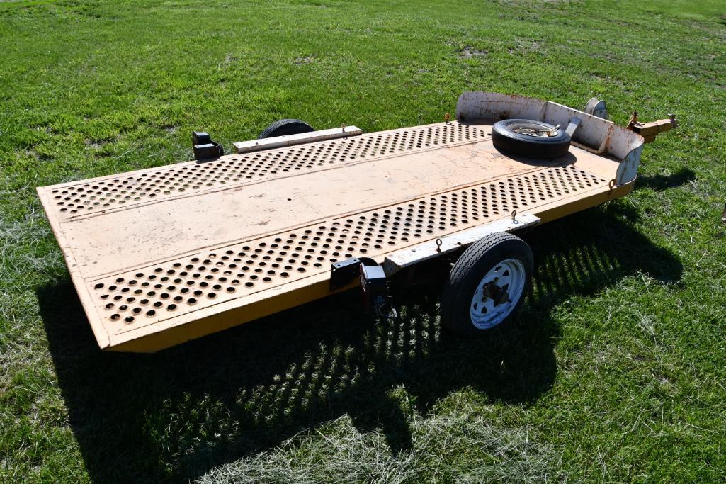 Allis-Chalmers 10' pull-type trailer
