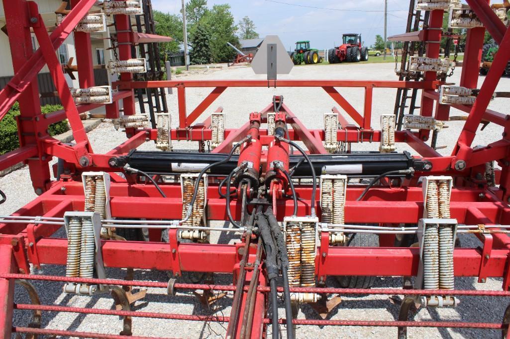 Wil-Rich 28' field cultivator