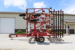 Wil-Rich 28' field cultivator