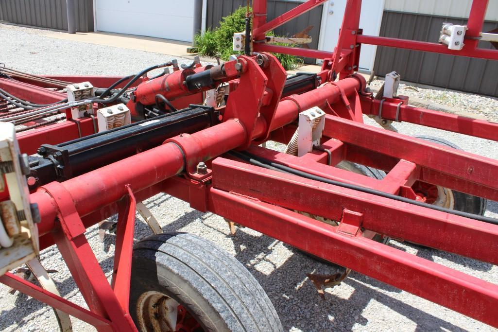 Wil-Rich 28' field cultivator