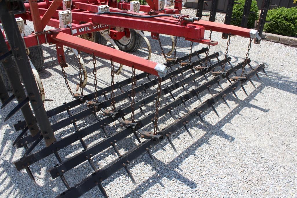 Wil-Rich 28' field cultivator