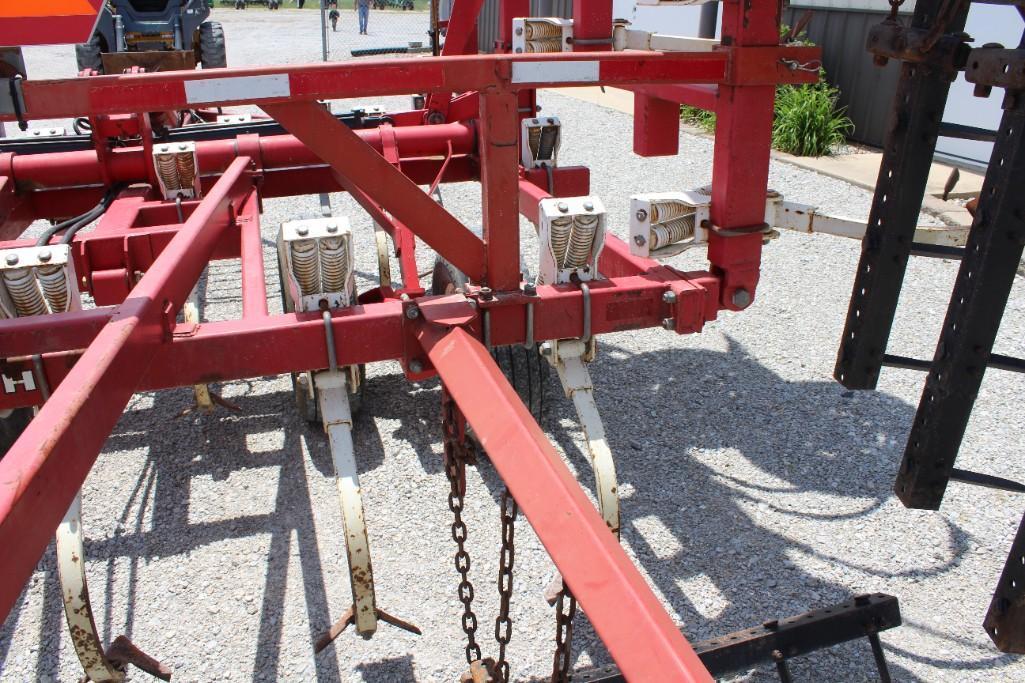 Wil-Rich 28' field cultivator