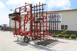 Wil-Rich 28' field cultivator