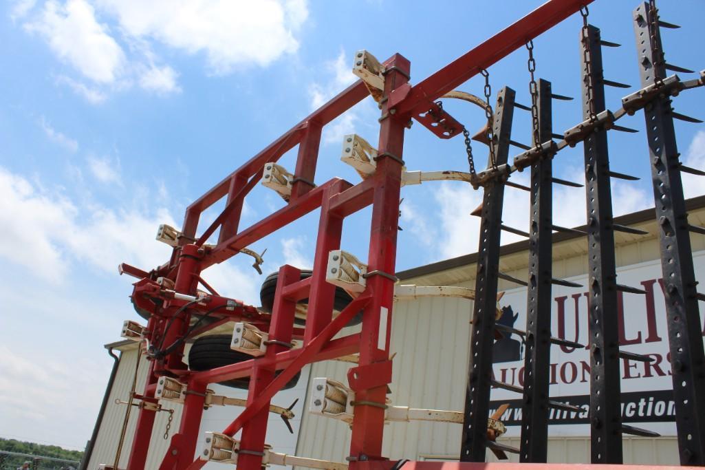 Wil-Rich 28' field cultivator