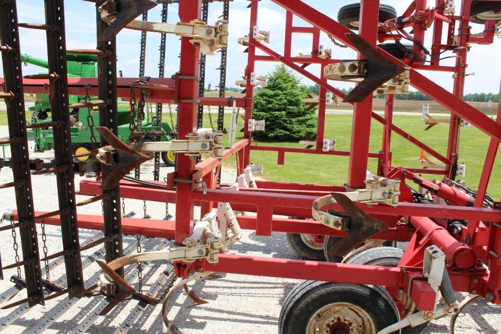 Wil-Rich 28' field cultivator