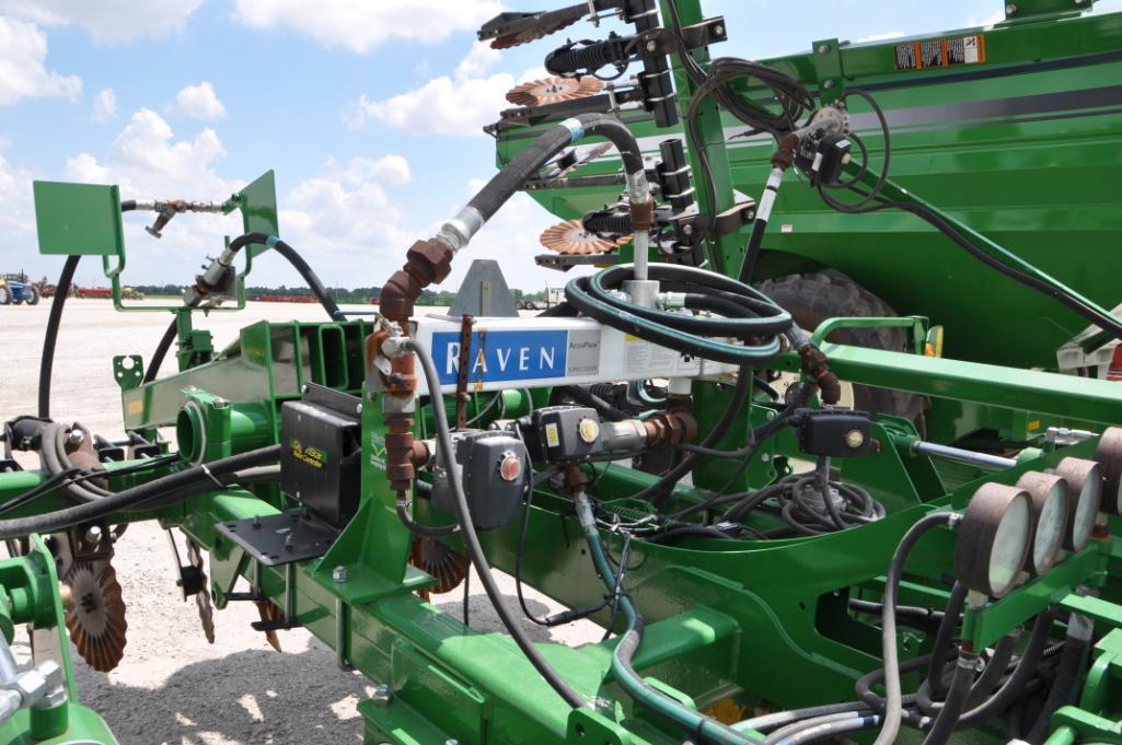 2013 John Deere 2510C 13-knife NH3 applicator applicator