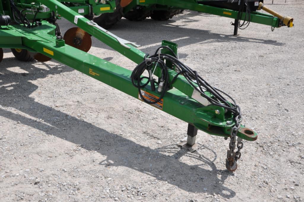 2013 John Deere 2510C 13-knife NH3 applicator applicator