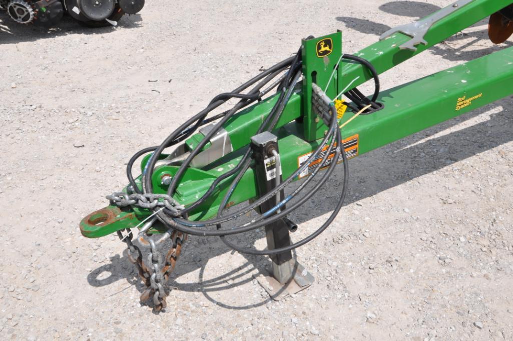 2013 John Deere 2510C 13-knife NH3 applicator applicator