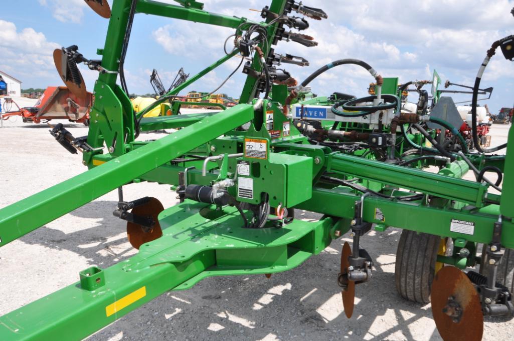 2013 John Deere 2510C 13-knife NH3 applicator applicator